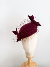 Load image into Gallery viewer, All about the bows felt hat - berry