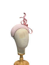 Load image into Gallery viewer, Soft pink bow headpiece