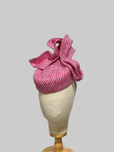 Load image into Gallery viewer, Candy ruffle hat