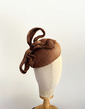 Load image into Gallery viewer, Cinnamon ruffle bow hat