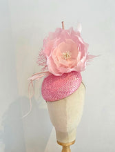 Load image into Gallery viewer, Custom feather flower hat  - deposit payment