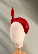 Load image into Gallery viewer, Red knot bow  headpiece
