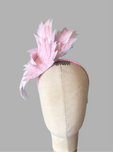 Load image into Gallery viewer, Feathered sculptural headpiece
