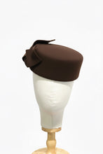 Load image into Gallery viewer, Side Bow pillbox  - chocolate brown
