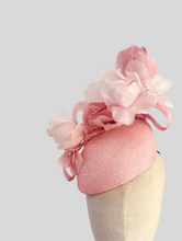 Load image into Gallery viewer, Feather Blooms hat - multi pinks

