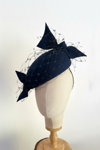 Load image into Gallery viewer, all about the bows - Navy blue
