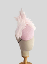 Load image into Gallery viewer, Nadine feather feature hat - soft pink
