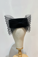 Load image into Gallery viewer, Oversized sheer Bow pillbox - black
