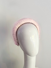 Load image into Gallery viewer, Amy leather band - soft pink
