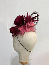 Load image into Gallery viewer, Feather Blooms pillbox -pink and burgundy wine shades
