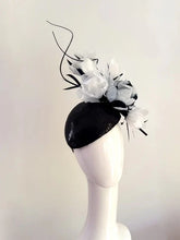 Load image into Gallery viewer, Blooms Hat - made to order ,  colours by request

