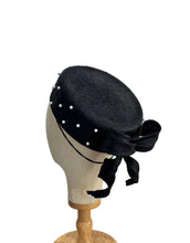 Load image into Gallery viewer, Black pillbox with Pearl dots
