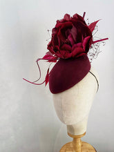 Load image into Gallery viewer, Rosie - feather flower hat
